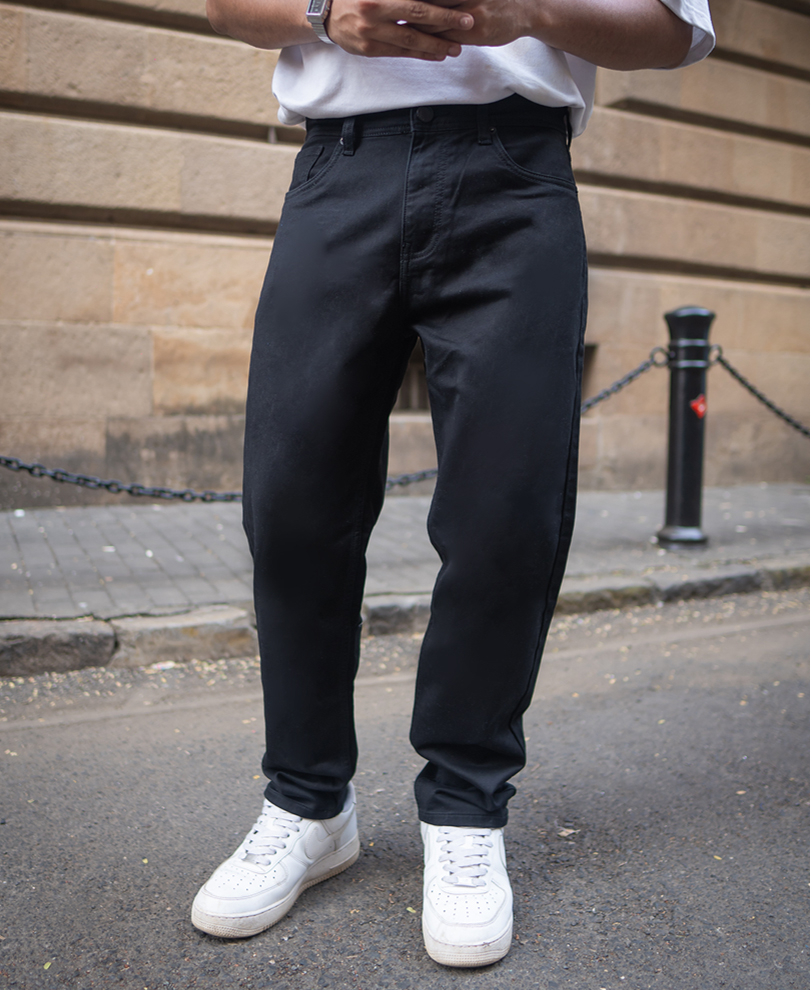 black-basic-regular-fit-denim-jeans