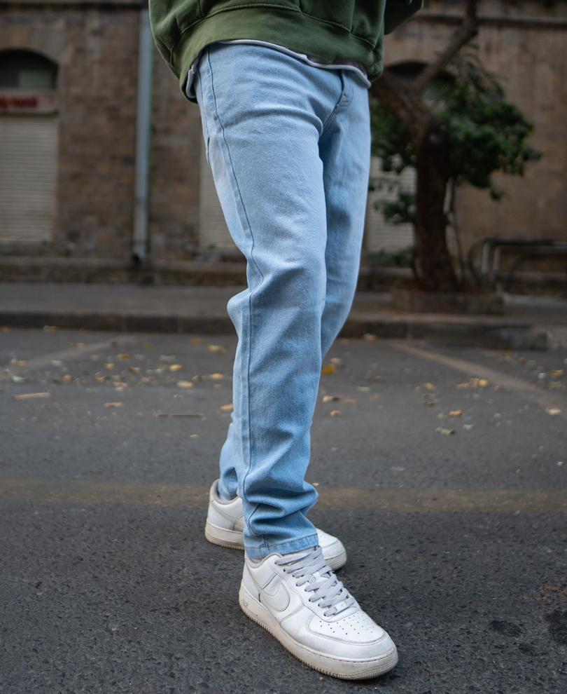 sky-blue-denim-regular-fit-jeans